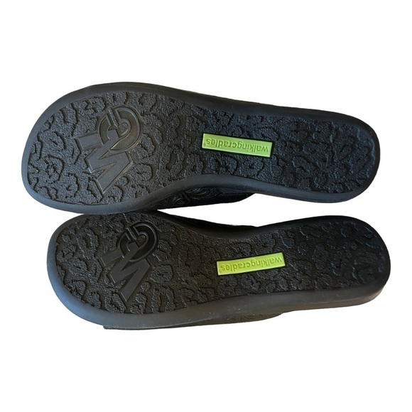 Walking Cradles Black Tooled Cath Leather Sandal - Women - Picture 9 of 13